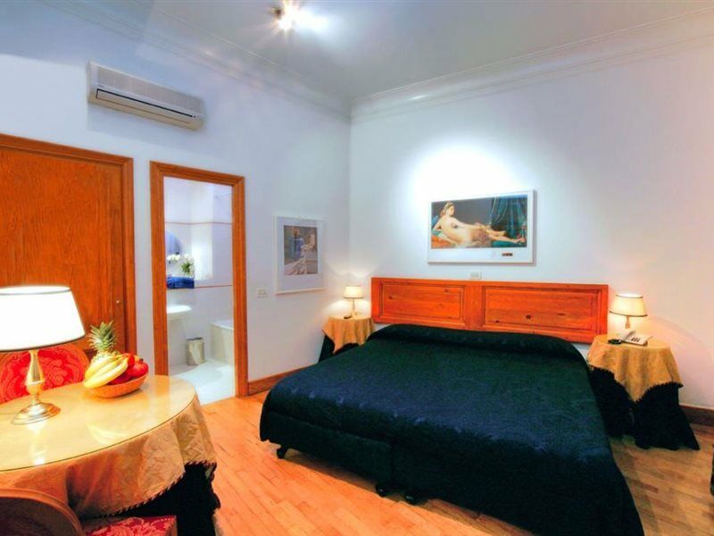 Locanda Del Fante Рим Экстерьер фото